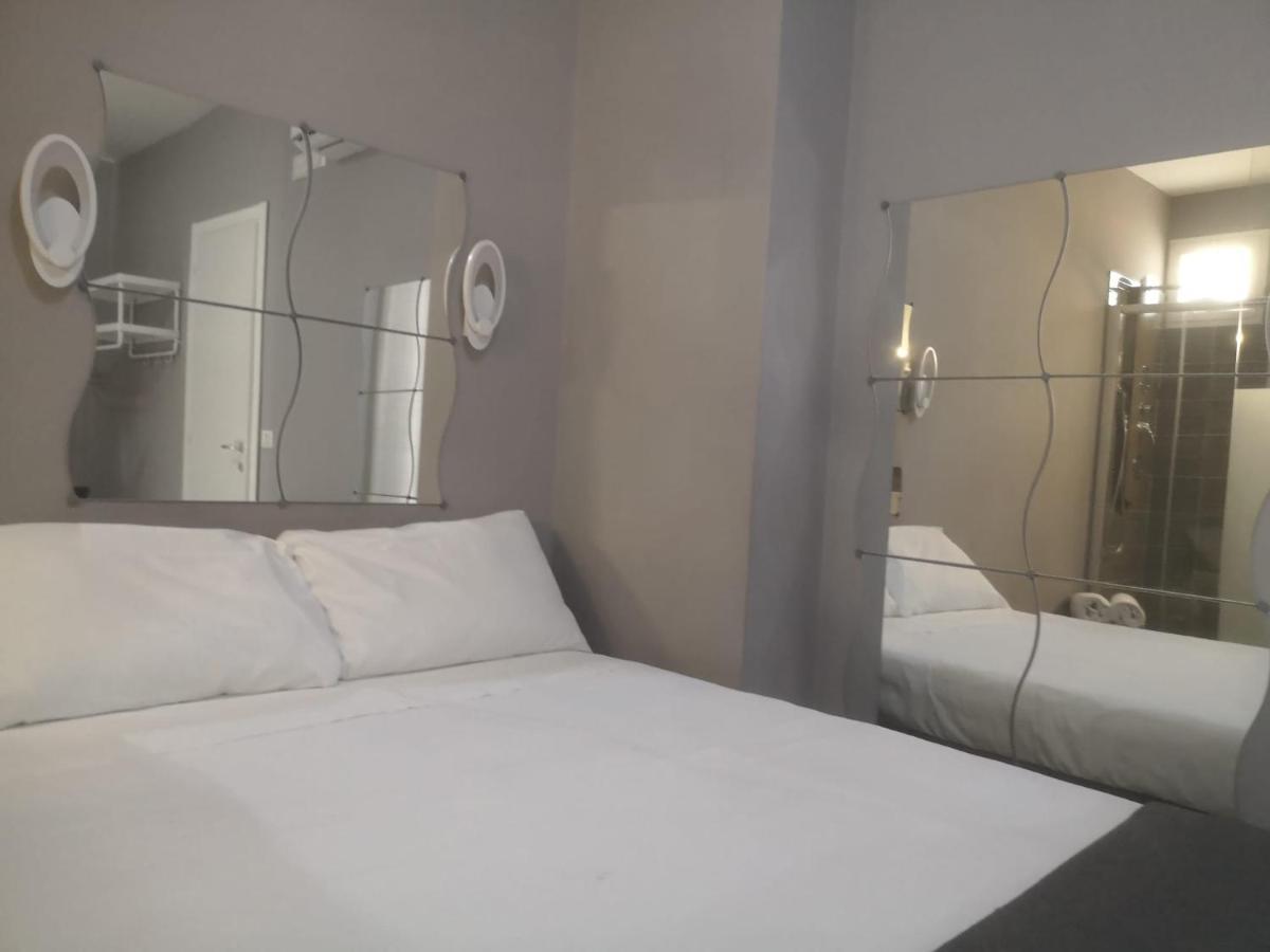 Living Bed And Breakfast 카소리아 외부 사진