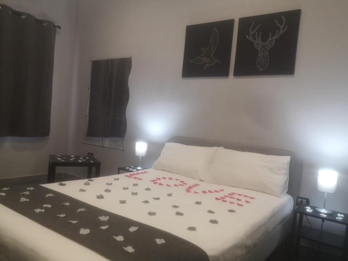 Living Bed And Breakfast 카소리아 외부 사진