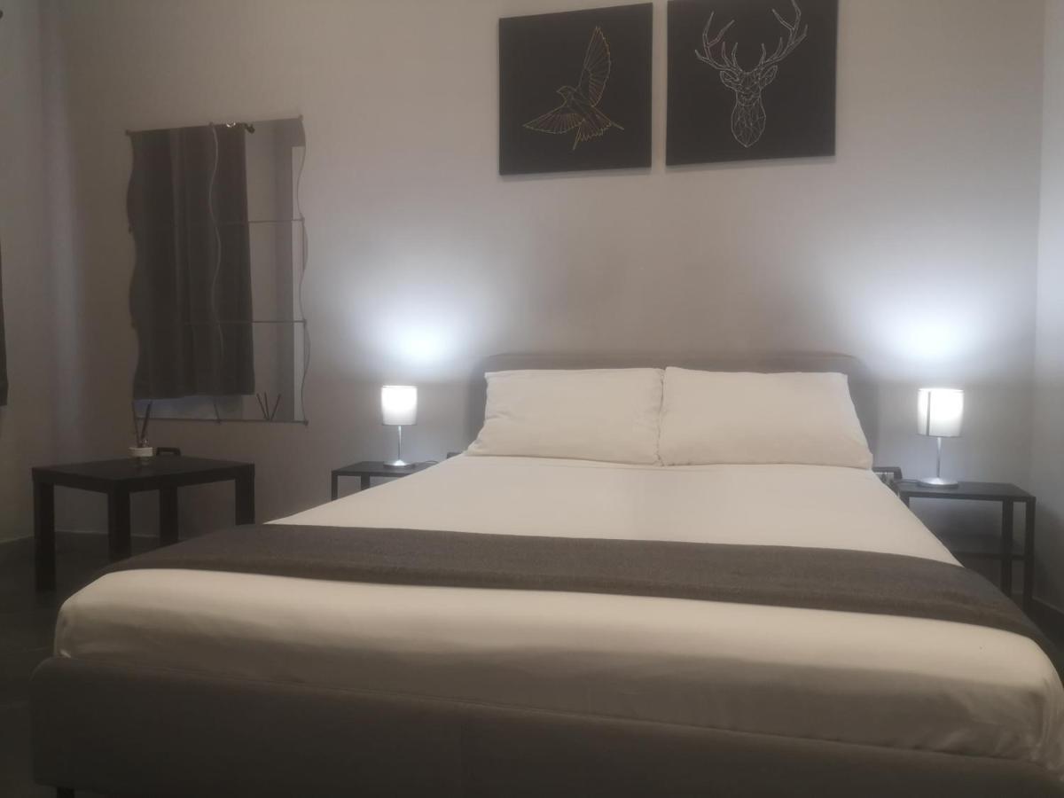 Living Bed And Breakfast 카소리아 외부 사진