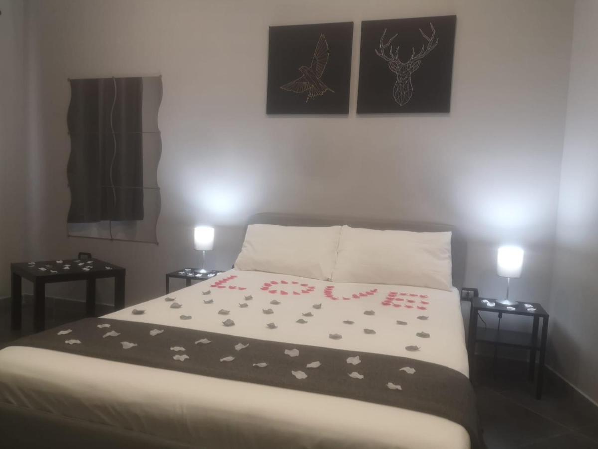 Living Bed And Breakfast 카소리아 외부 사진